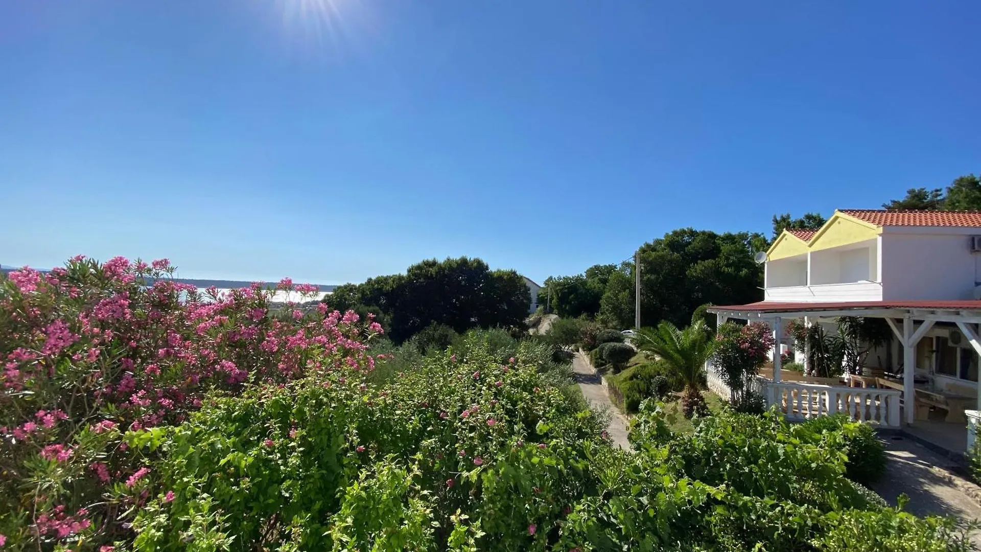 Wohnung Fuer 5 Personen Mit Pool Razanac 0*,  Croatia